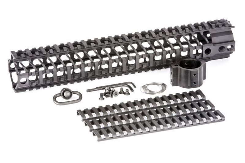 Spikes Tactical AR-15 SAR3 Quad Rails