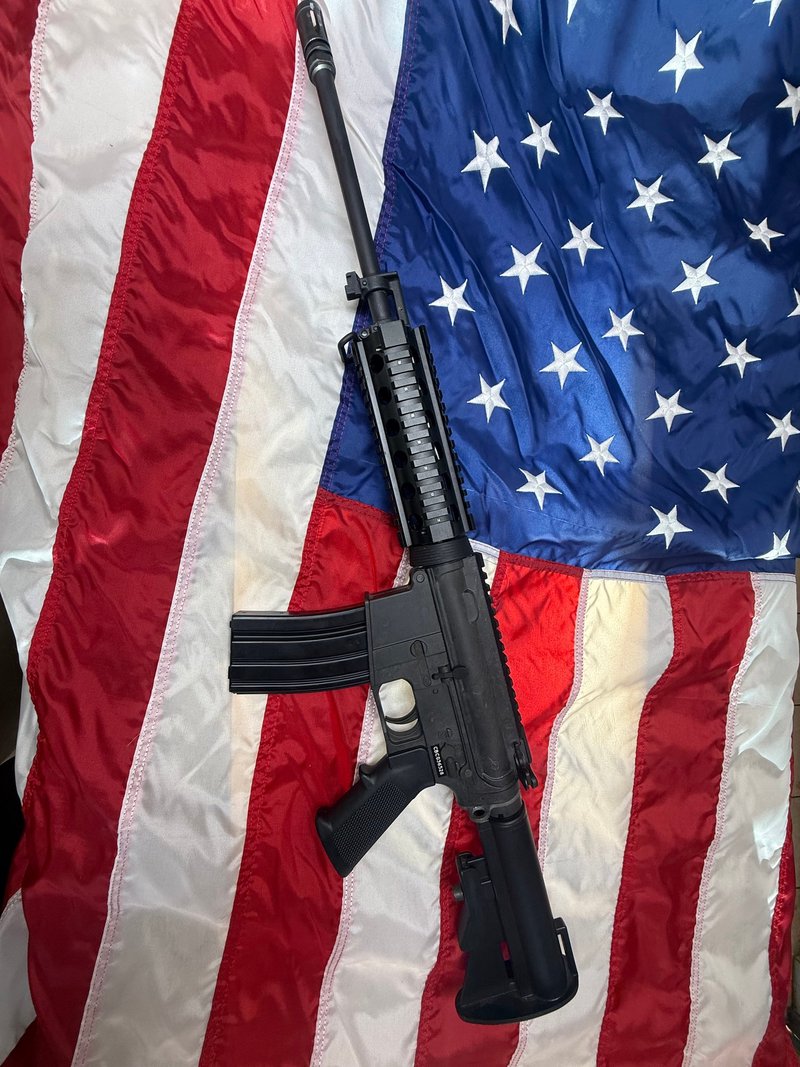 Bushmaster Carbon-15 AR-15 Rifle 16 in 5.56 NATO Black Finish