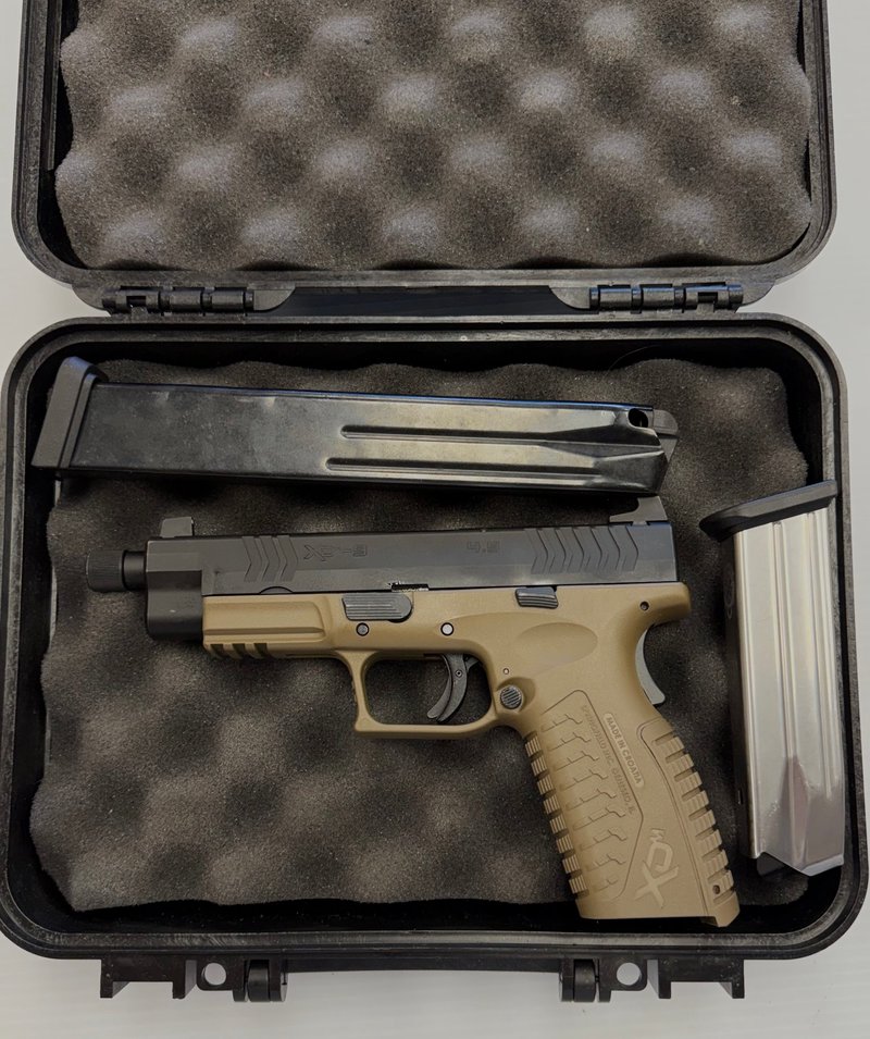 Springfield Armory XD-9 9mm Handgun Polymer Frame 4in Barrel