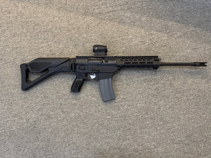 Sig Sauer SIG556XI SWAT 5.56 NATO Semi-Auto Rifle