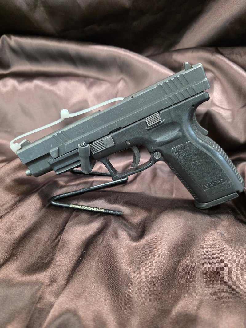 Springfield Armory XD-40 Handgun 40 S&W