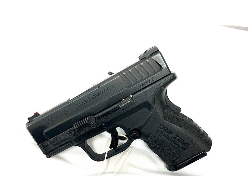Springfield Armory XD-40 .40 S&W Semi-Automatic Pistol