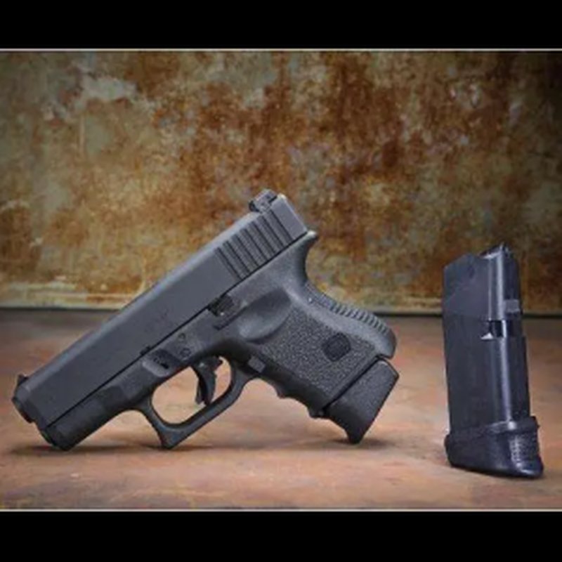 Pachmayr 03882 Glock Grip Extender for G26/G27/G33/G39 Polymer Black