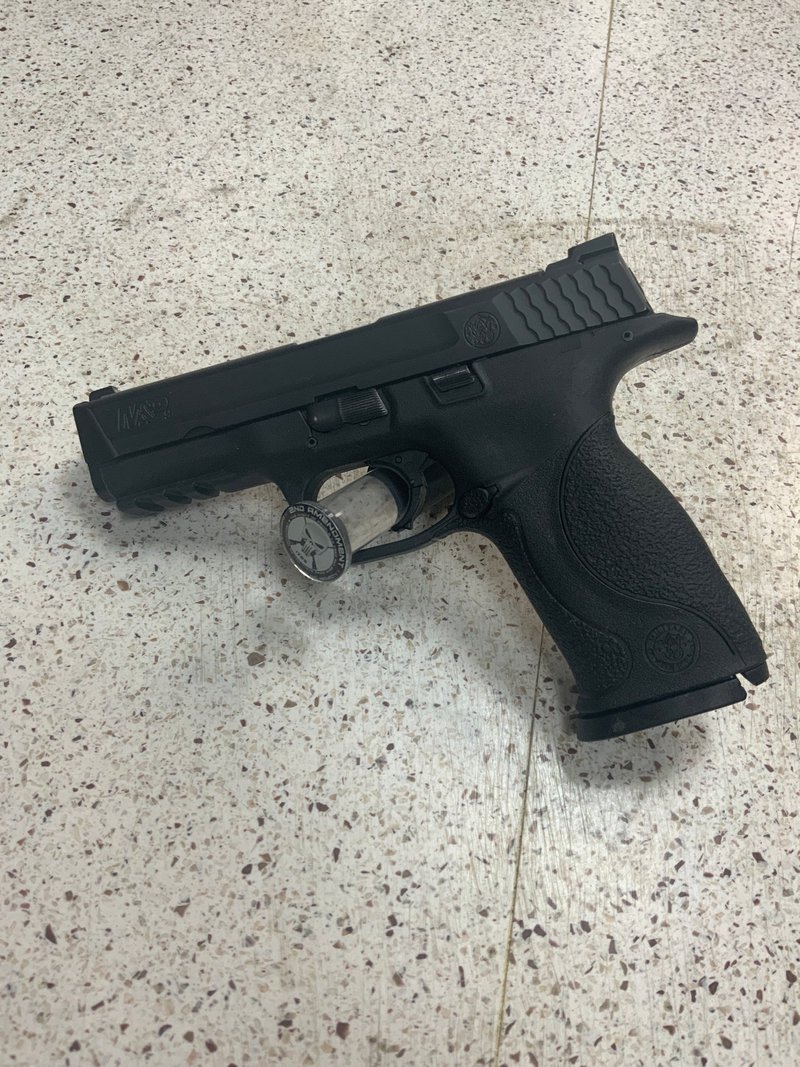 Smith & Wesson M&P 9 9mm Semi-Auto Handgun 4.25in Barrel Black Finish