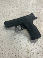 Smith & Wesson M&P 9 9mm Semi-Auto Handgun 4.25in Barrel Black Finish
