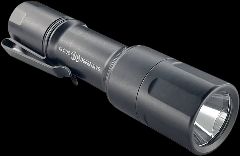 Cloud Defensive Programmable MCH Flashlight 1100 Lumens High Candela