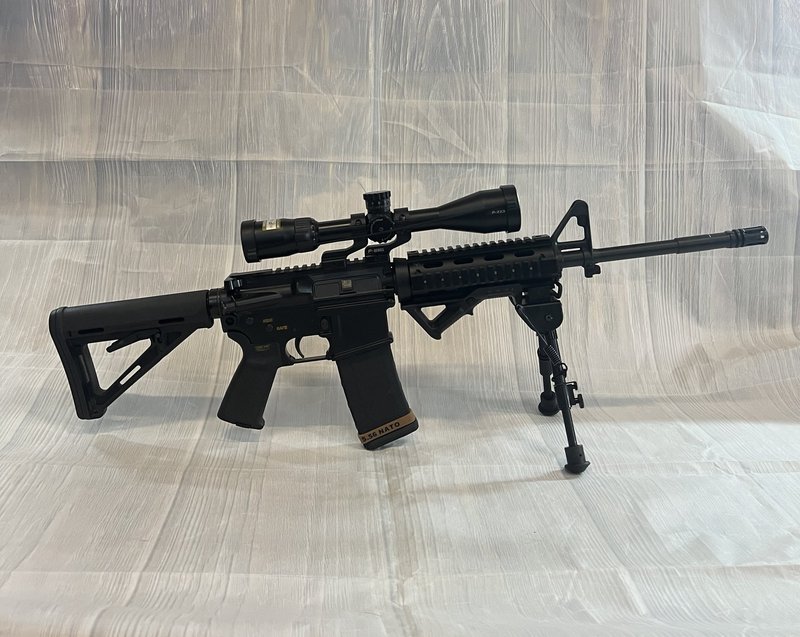 SIG Sauer SIG M400 5.56x45mm NATO Semi-Auto Carbine