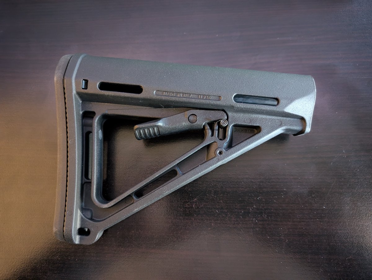 Magpul MOE stock image 1